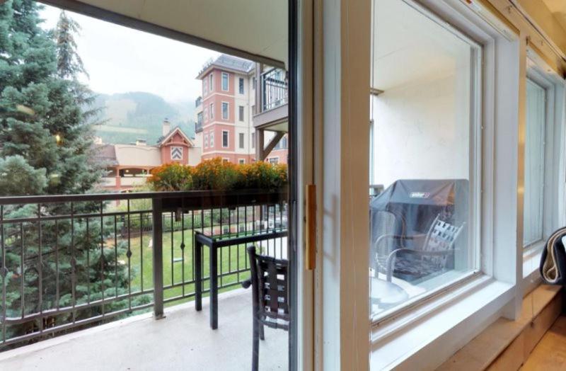 3 Bedroom Condo At Boutique Resort With Hot Tub Access And Within Walking Distance To The Eagle Bahn Gondola Vail Eksteriør billede